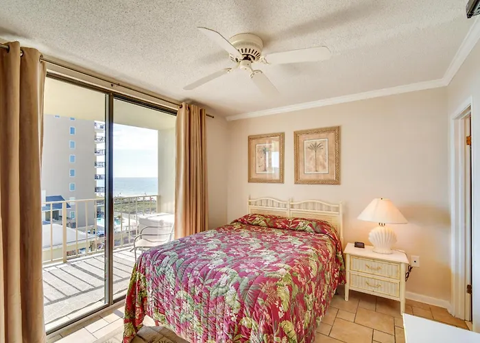Condo: Private Community Access