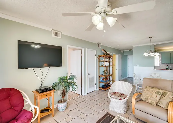 Condo: Private Community Access Holiday home *